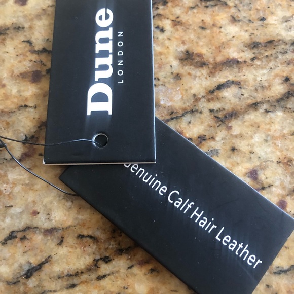 Dunes Leather and Fur Wallet with Stones - Picture 3 of 4